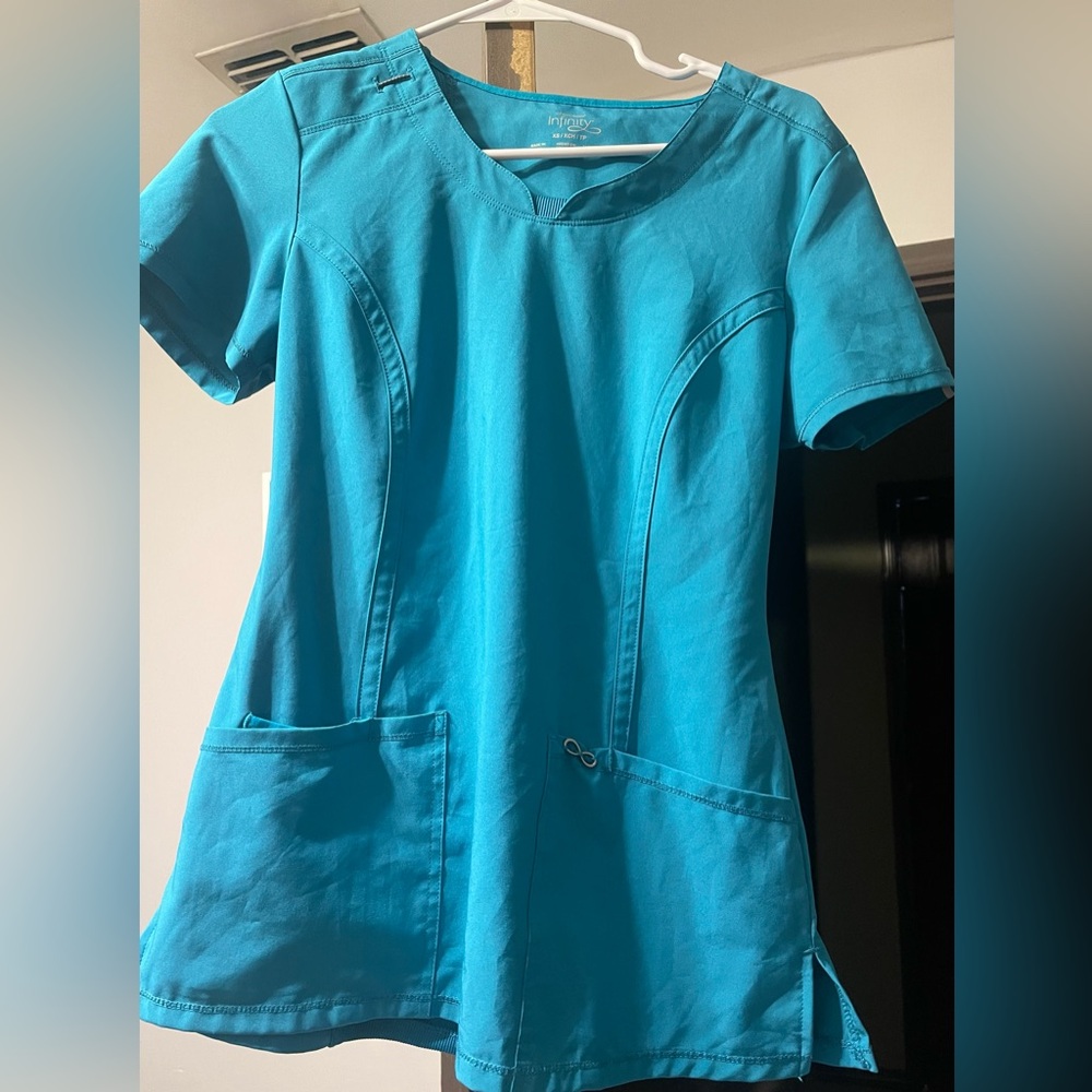 Women scrubs